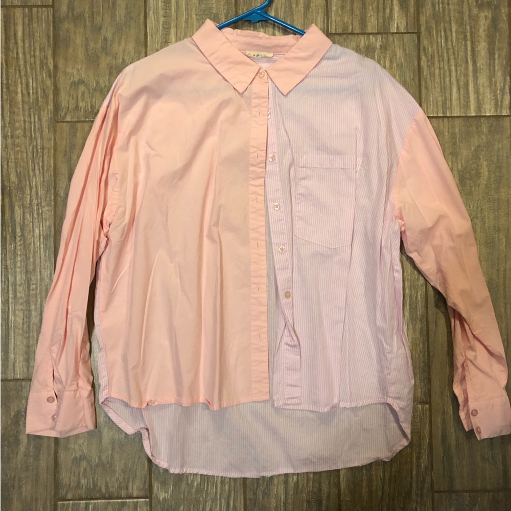 Two toned pink button down size L